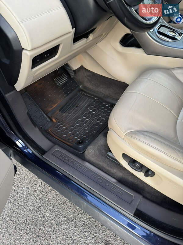 Позашляховик / Кросовер Land Rover Range Rover Evoque 2018 в Одесі