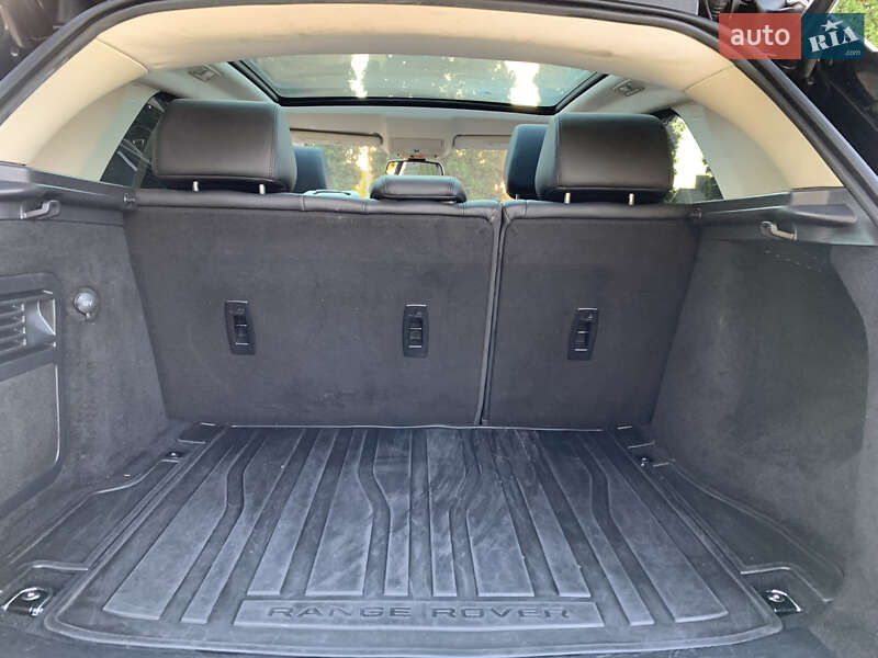 Внедорожник / Кроссовер Land Rover Range Rover Evoque 2015 в Дубно фото 31 Внедорожник / Кроссовер Land Rover Range Rover Evoque 2015 в Дубно