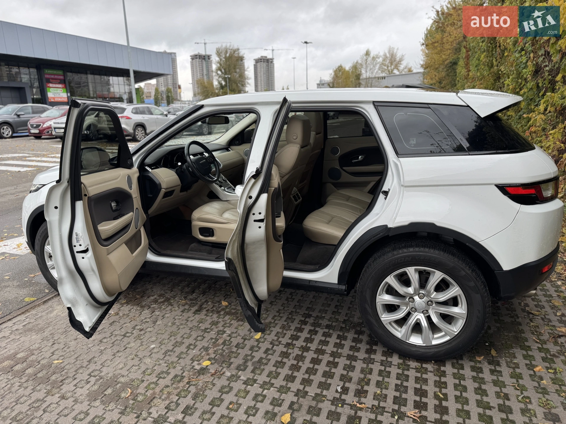 2017 Land Rover Range Rover Evoque - мініатюра 6