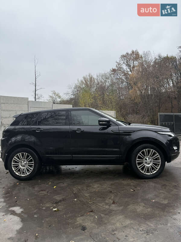 Внедорожник / Кроссовер Land Rover Range Rover Evoque 2014 в Киеве