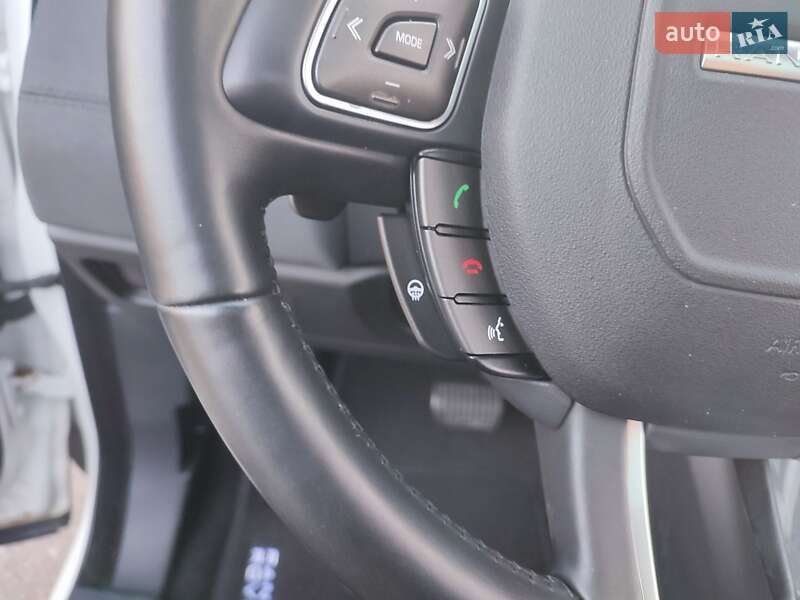 Внедорожник / Кроссовер Land Rover Range Rover Evoque 2016 в Киеве фото 16 Внедорожник / Кроссовер Land Rover Range Rover Evoque 2016 в Киеве