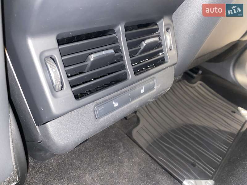 Внедорожник / Кроссовер Land Rover Range Rover Evoque 2022 в Одессе фото 45 Внедорожник / Кроссовер Land Rover Range Rover Evoque 2022 в Одессе