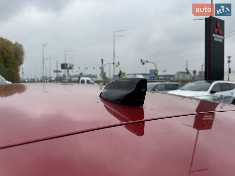 Позашляховик / Кросовер Land Rover Range Rover Evoque 2019 в Києві