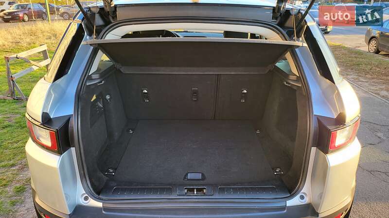 Позашляховик / Кросовер Land Rover Range Rover Evoque 2017 в Києві