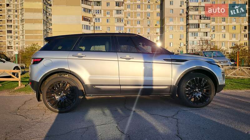 Позашляховик / Кросовер Land Rover Range Rover Evoque 2017 в Києві