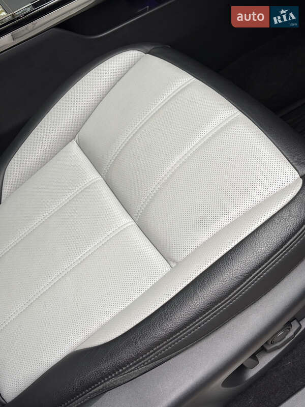 Позашляховик / Кросовер Land Rover Range Rover Evoque 2019 в Одесі фото 24 Позашляховик / Кросовер Land Rover Range Rover Evoque 2019 в Одесі