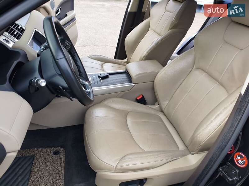 Внедорожник / Кроссовер Land Rover Range Rover Evoque 2017 в Кривом Роге фото 22 Внедорожник / Кроссовер Land Rover Range Rover Evoque 2017 в Кривом Роге