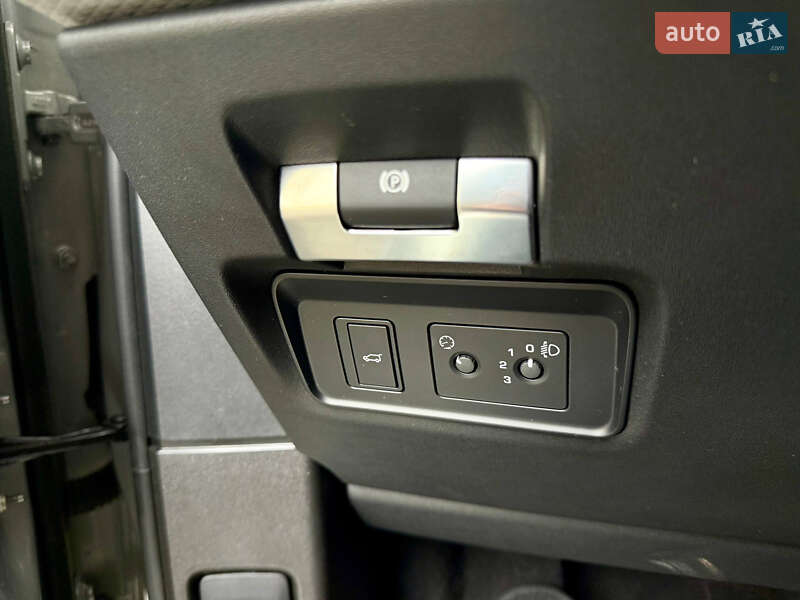 Внедорожник / Кроссовер Land Rover Range Rover Evoque 2022 в Днепре