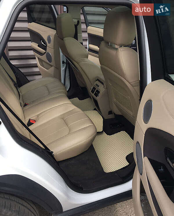 Внедорожник / Кроссовер Land Rover Range Rover Evoque 2017 в Киеве