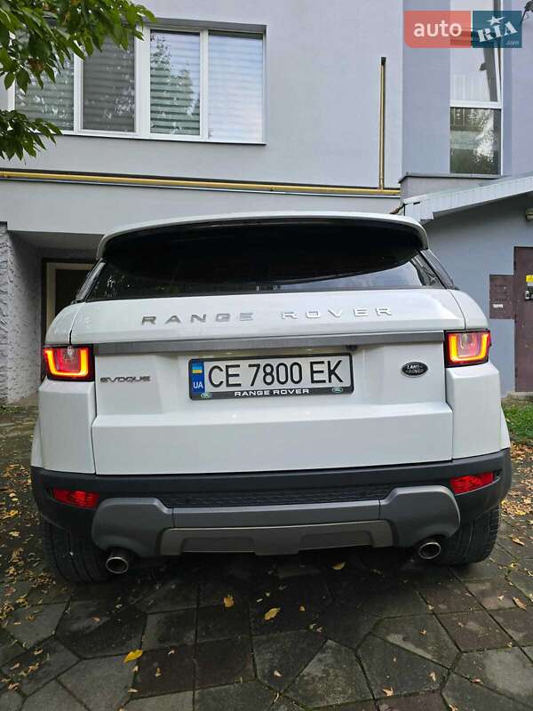 Внедорожник / Кроссовер Land Rover Range Rover Evoque 2016 в Черновцах