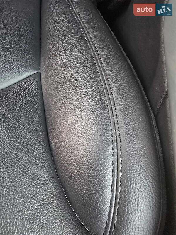 Внедорожник / Кроссовер Land Rover Range Rover Evoque 2016 в Черновцах