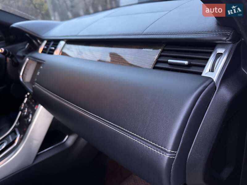 Позашляховик / Кросовер Land Rover Range Rover Evoque 2012 в Кривому Розі