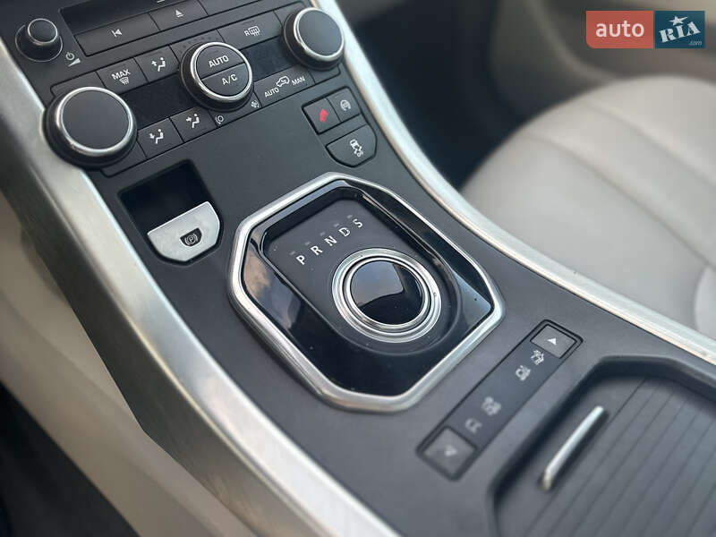 Внедорожник / Кроссовер Land Rover Range Rover Evoque 2015 в Стрые фото 27 Внедорожник / Кроссовер Land Rover Range Rover Evoque 2015 в Стрые