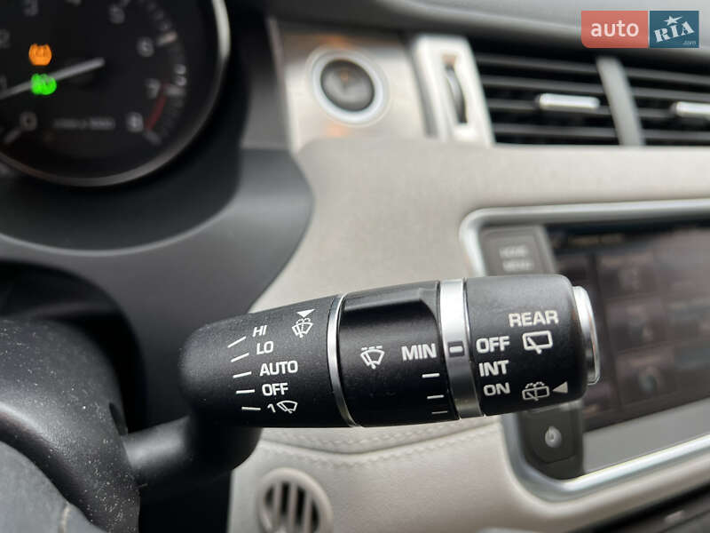 Внедорожник / Кроссовер Land Rover Range Rover Evoque 2011 в Житомире