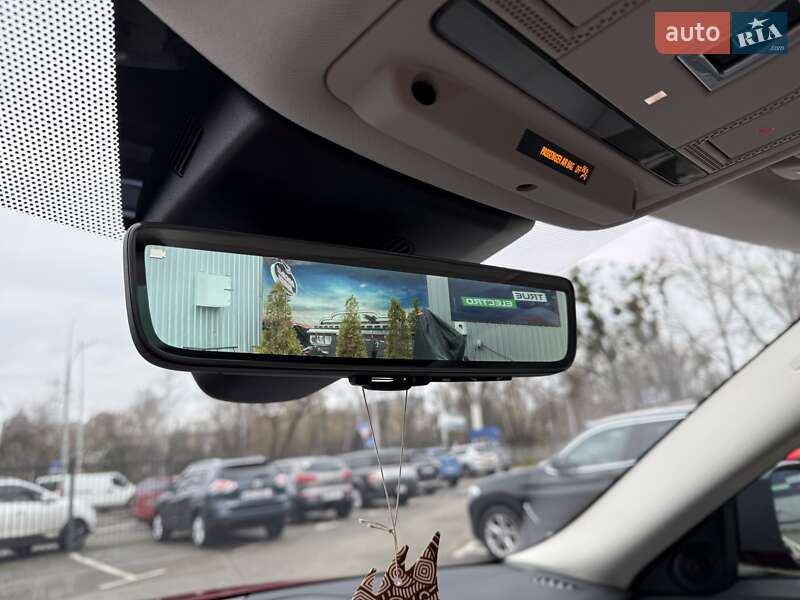 Внедорожник / Кроссовер Land Rover Range Rover Evoque 2020 в Киеве