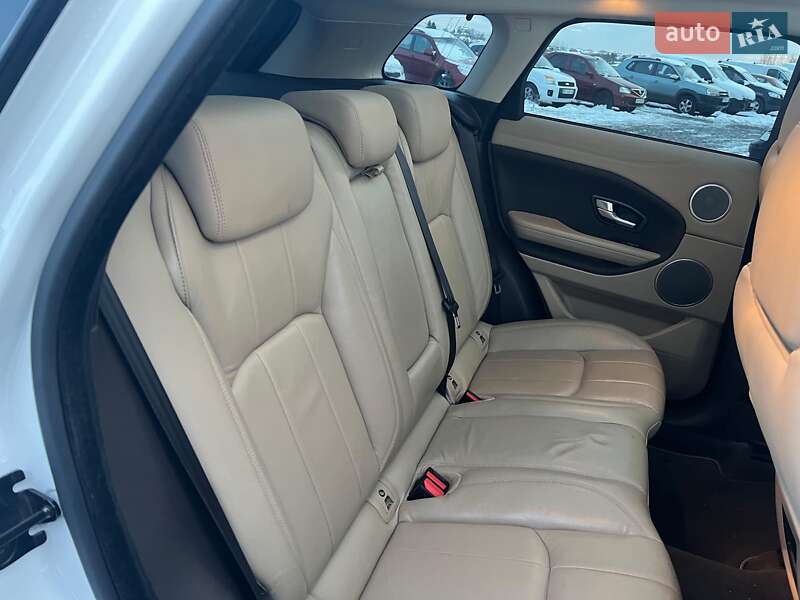 Внедорожник / Кроссовер Land Rover Range Rover Evoque 2016 в Львове