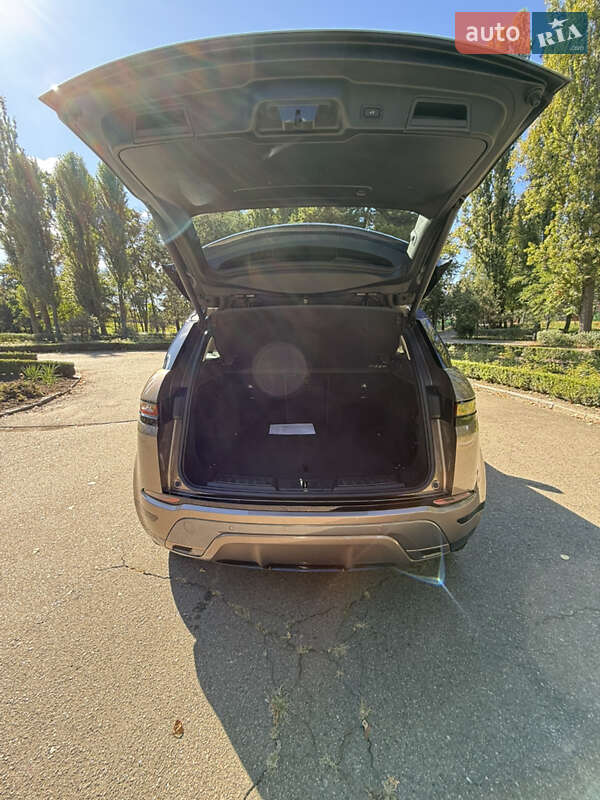 Позашляховик / Кросовер Land Rover Range Rover Evoque 2019 в Києві