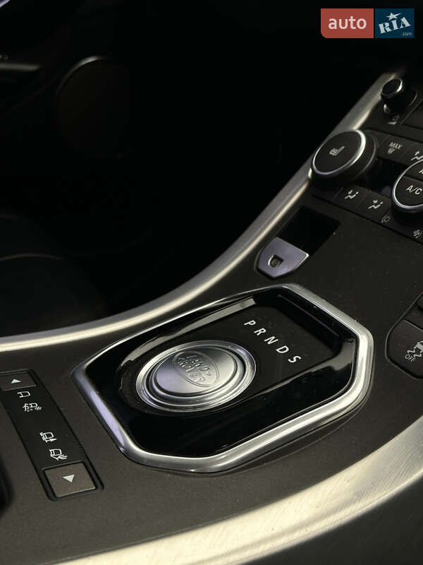 Внедорожник / Кроссовер Land Rover Range Rover Evoque 2016 в Чернигове