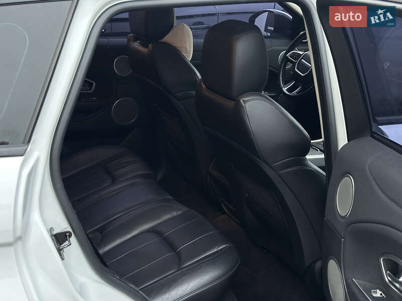 Внедорожник / Кроссовер Land Rover Range Rover Evoque 2016 в Чернигове