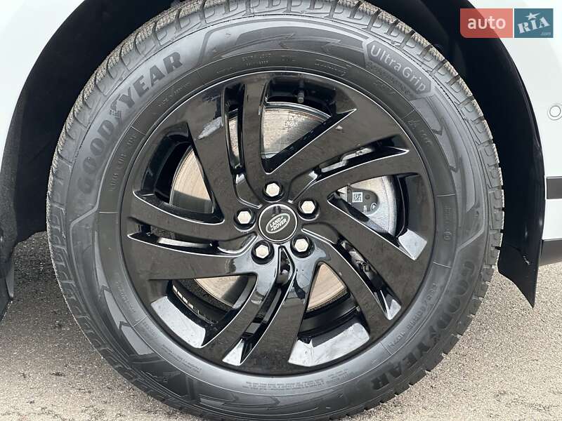 Внедорожник / Кроссовер Land Rover Range Rover Evoque 2024 в Киеве