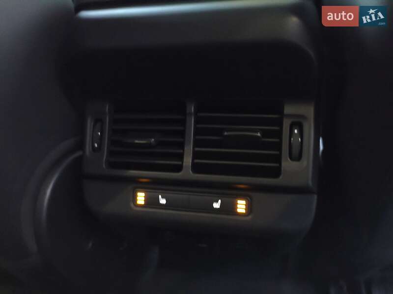 Внедорожник / Кроссовер Land Rover Range Rover Evoque 2023 в Киеве