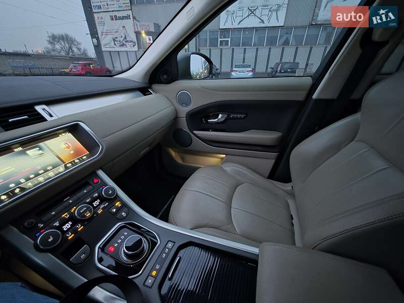 Позашляховик / Кросовер Land Rover Range Rover Evoque 2016 в Запоріжжі