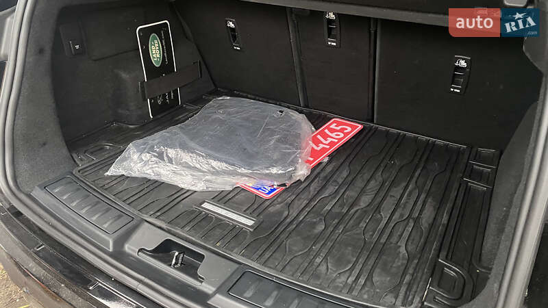 Внедорожник / Кроссовер Land Rover Range Rover Evoque 2019 в Днепре