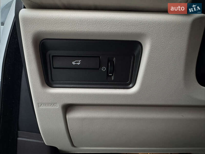 Внедорожник / Кроссовер Land Rover Range Rover Evoque 2012 в Киеве