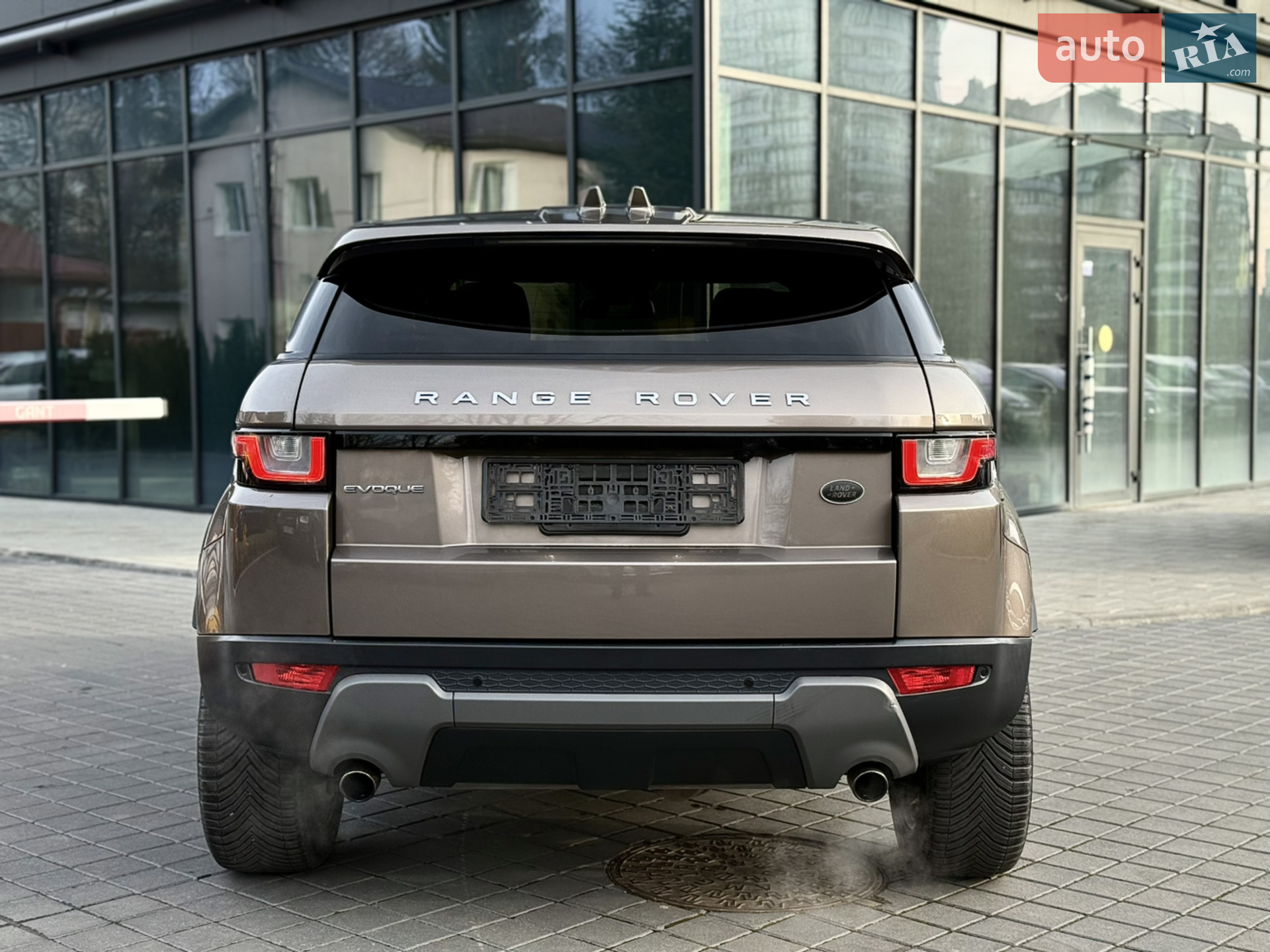 2017 Land Rover Range Rover Evoque - мініатюра 18