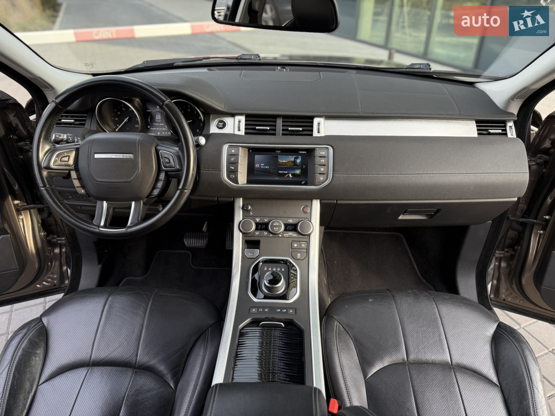 2017 Land Rover Range Rover Evoque - мініатюра 48