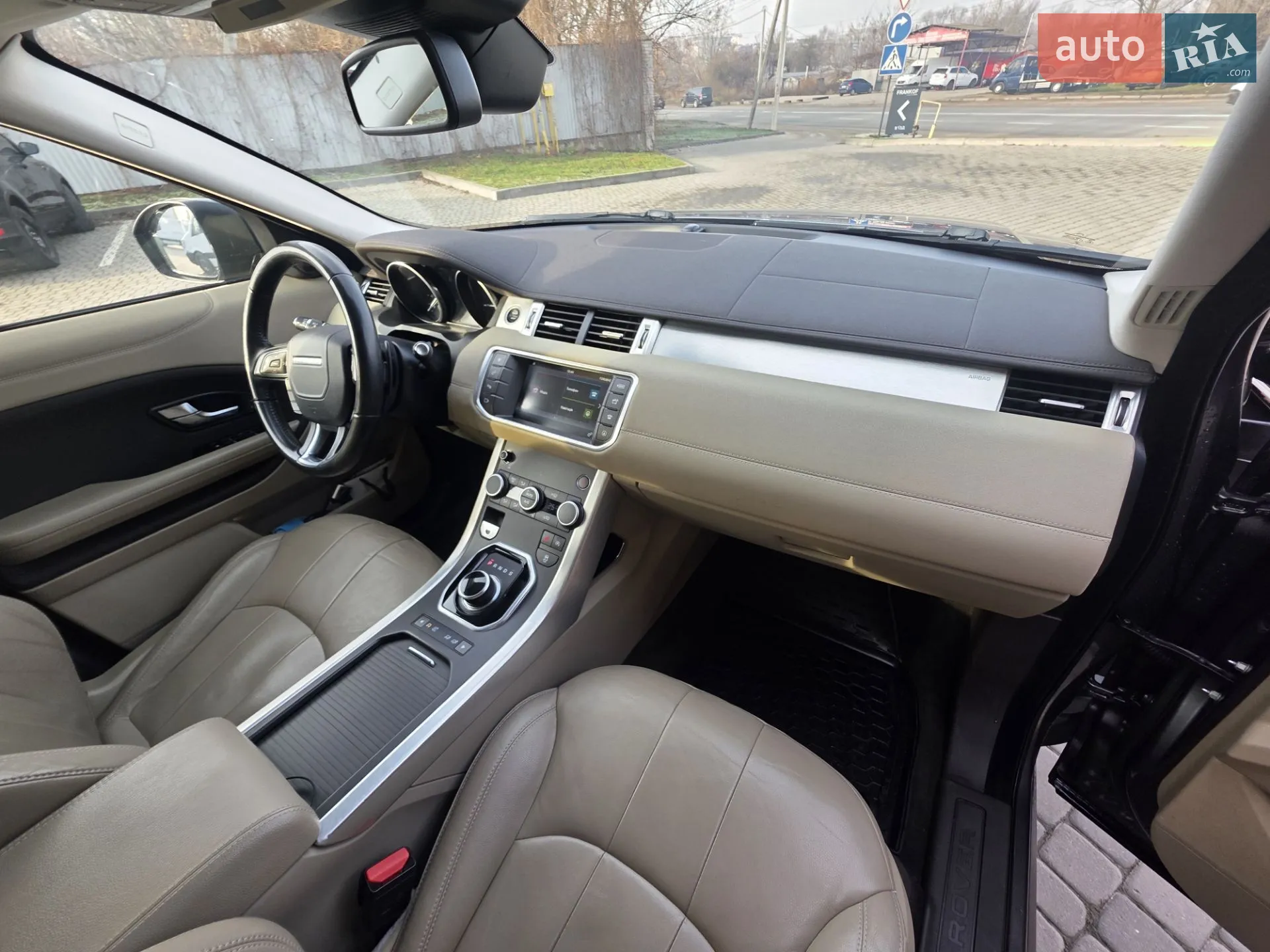 2017 Land Rover Range Rover Evoque - мініатюра 51