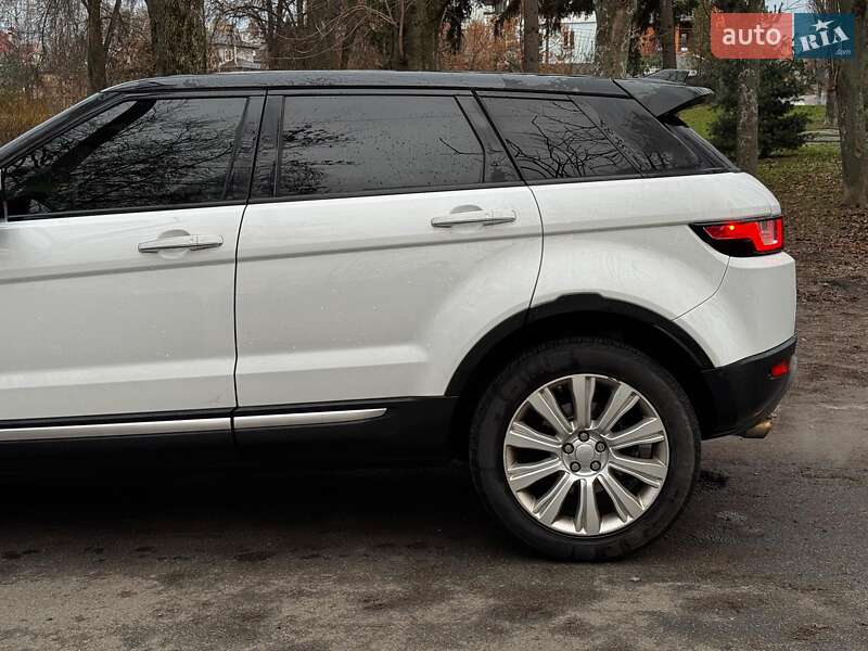 Позашляховик / Кросовер Land Rover Range Rover Evoque 2017 в Києві