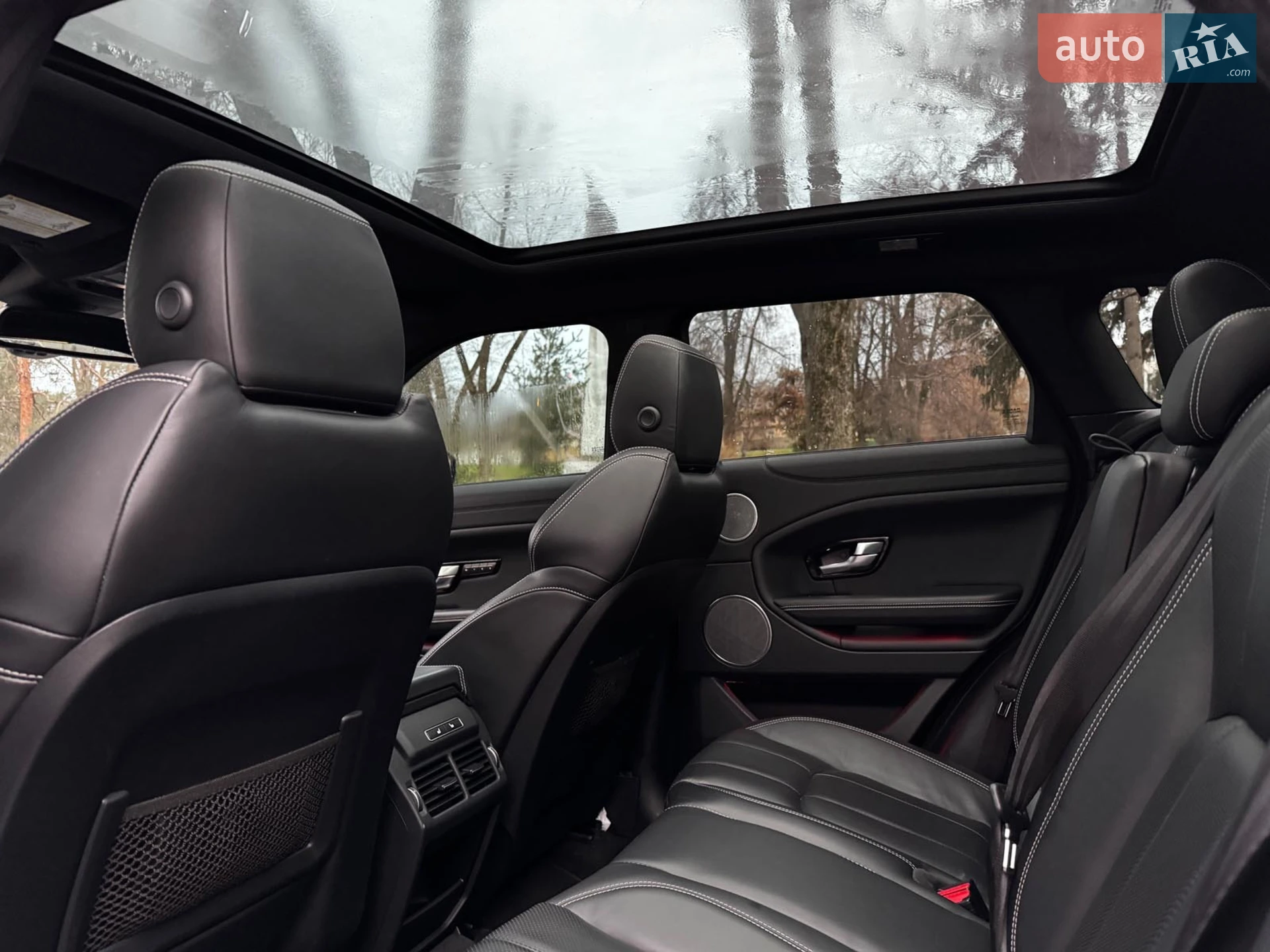 2017 Land Rover Range Rover Evoque - мініатюра 29