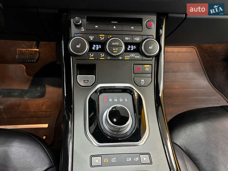 Внедорожник / Кроссовер Land Rover Range Rover Evoque 2016 в Киеве