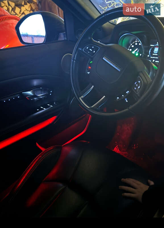 Внедорожник / Кроссовер Land Rover Range Rover Evoque 2017 в Ивано-Франковске