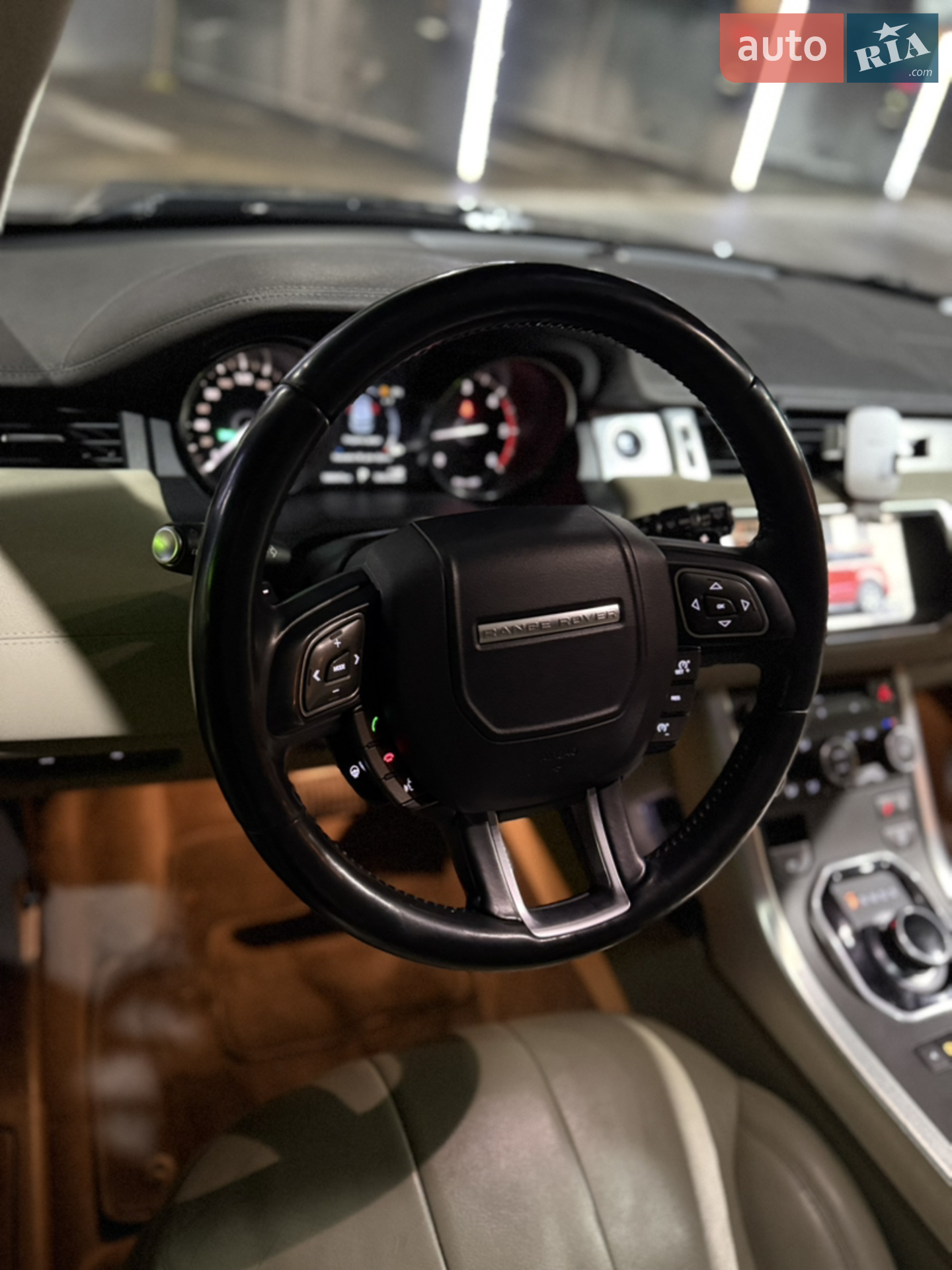 2016 Land Rover Range Rover Evoque - мініатюра 15