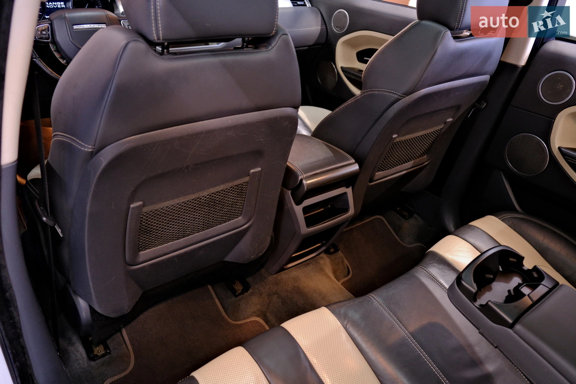2011 Land Rover Range Rover Evoque - мініатюра 36