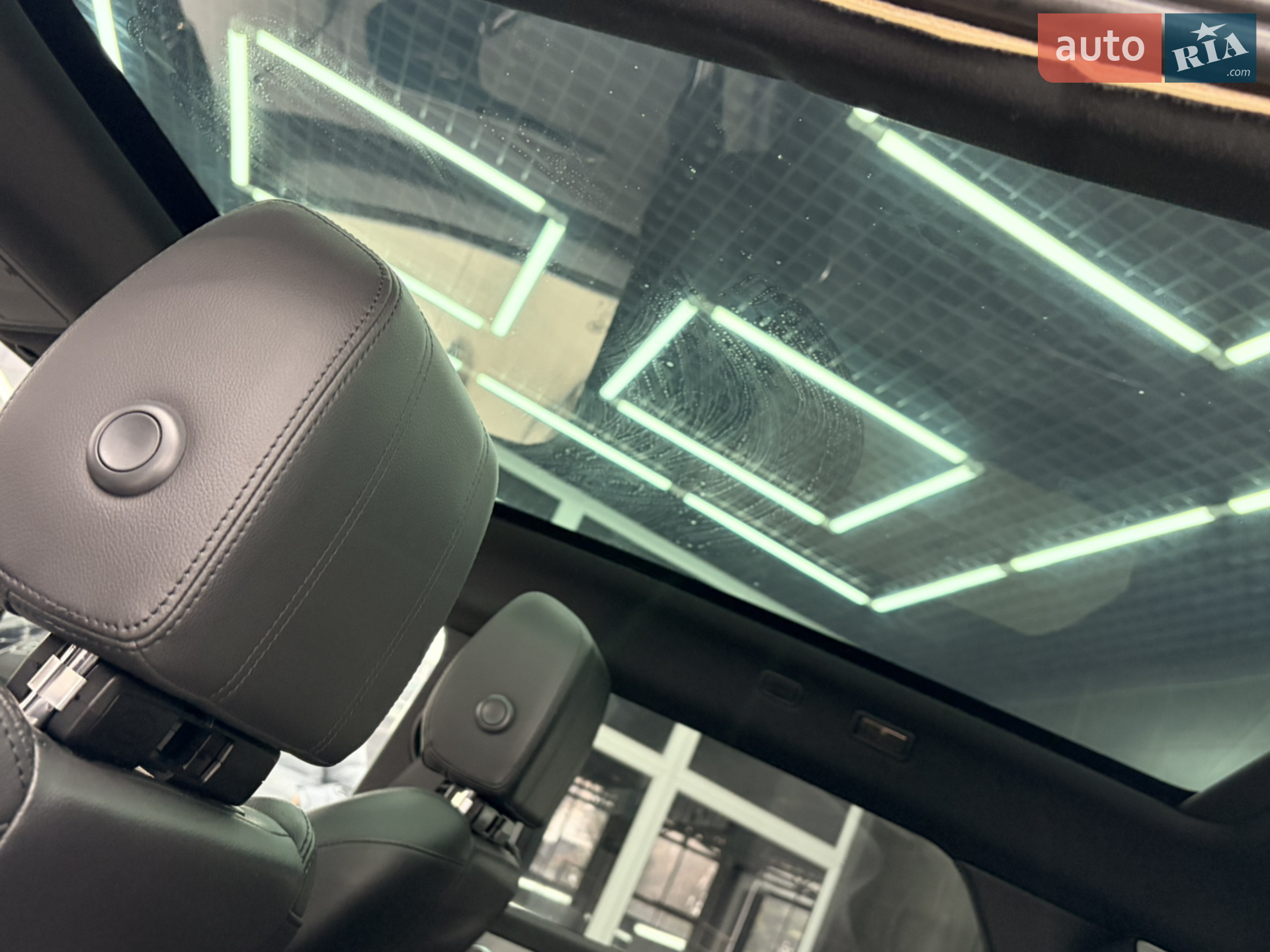 2019 Land Rover Range Rover Evoque - мініатюра 10