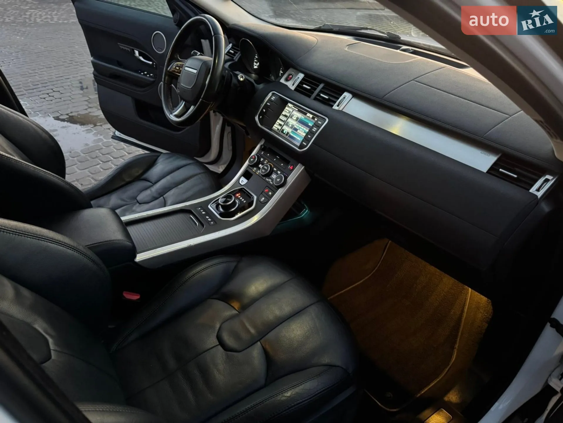 2014 Land Rover Range Rover Evoque - мініатюра 23