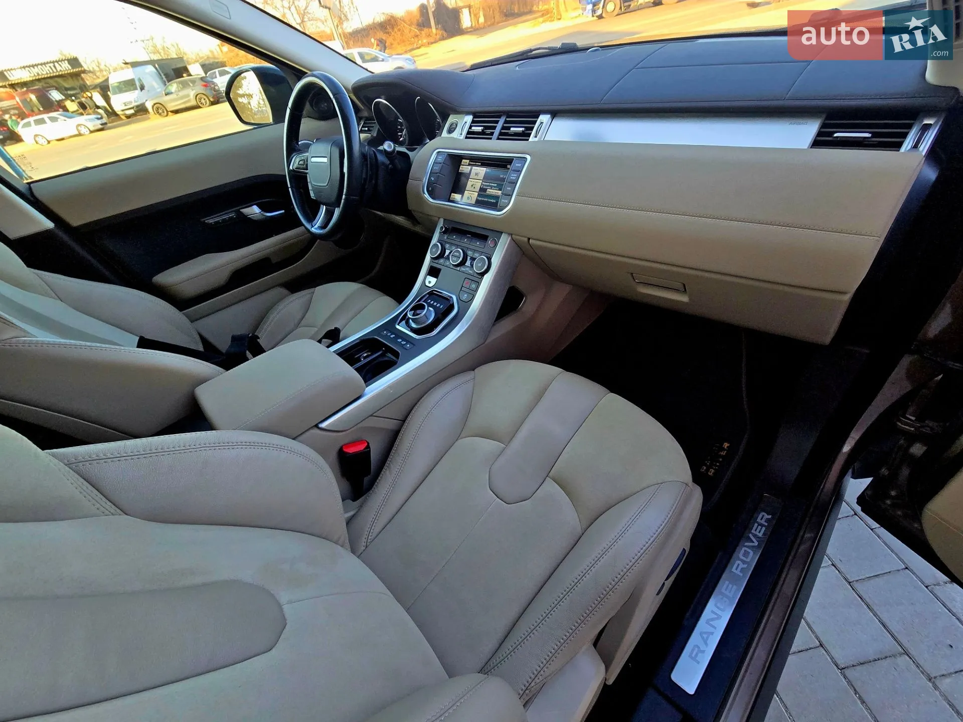 2015 Land Rover Range Rover Evoque - мініатюра 40
