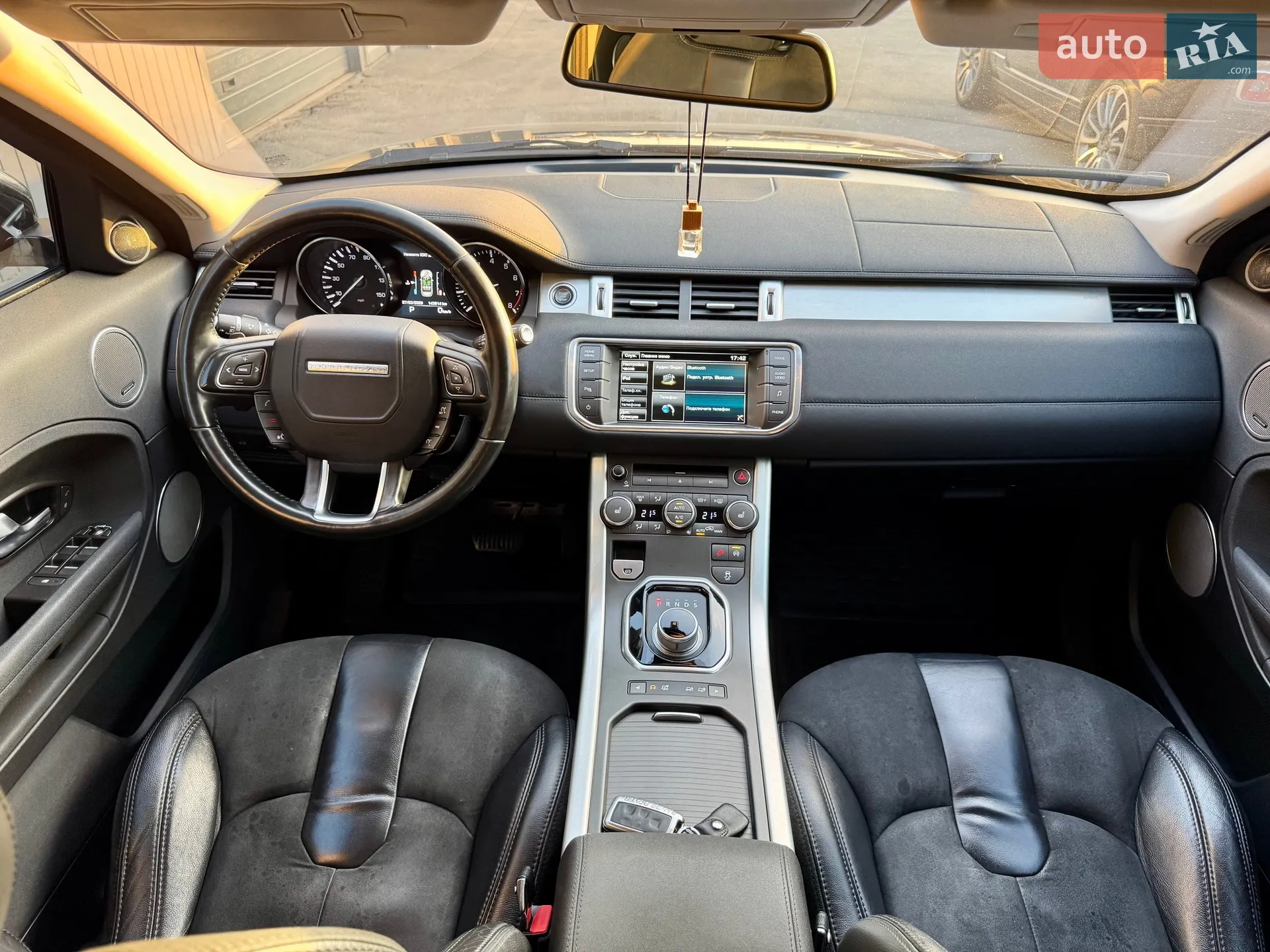 2015 Land Rover Range Rover Evoque - мініатюра 26