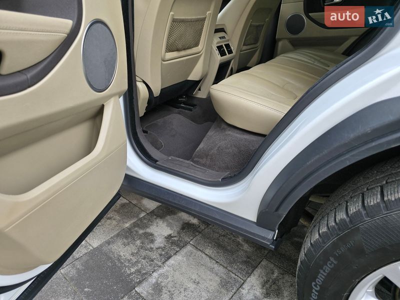 Внедорожник / Кроссовер Land Rover Range Rover Evoque 2015 в Ивано-Франковске