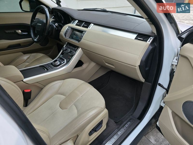 Внедорожник / Кроссовер Land Rover Range Rover Evoque 2015 в Ивано-Франковске