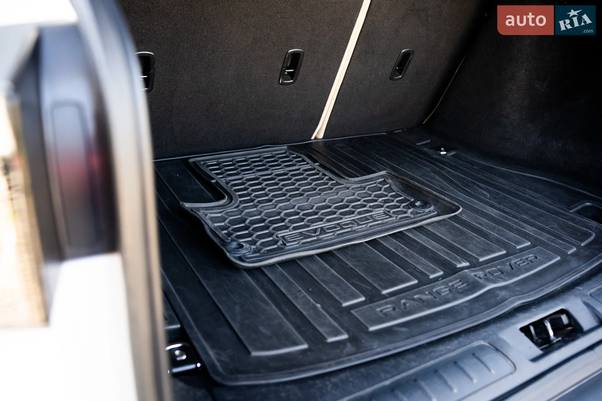 2013 Land Rover Range Rover Evoque - мініатюра 26