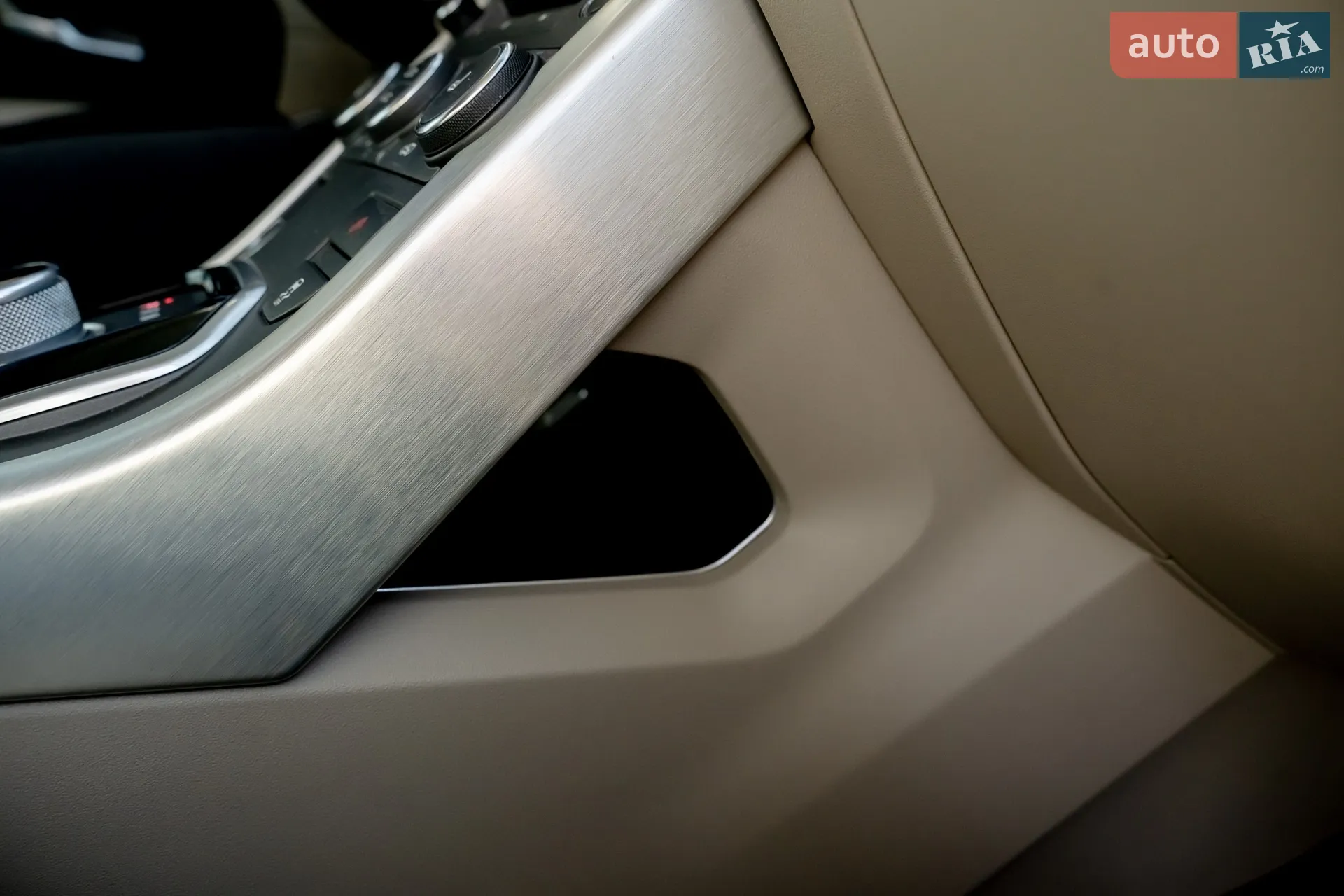 2013 Land Rover Range Rover Evoque - мініатюра 56