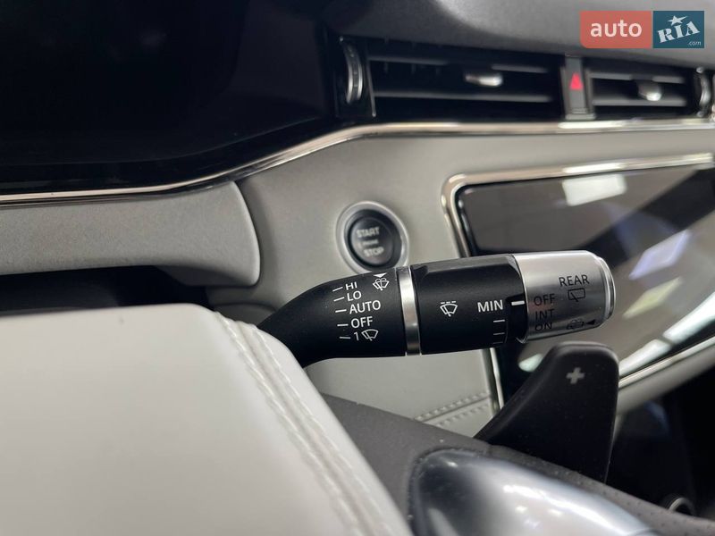 Внедорожник / Кроссовер Land Rover Range Rover Evoque 2019 в Киеве