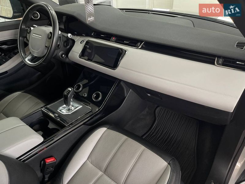 Внедорожник / Кроссовер Land Rover Range Rover Evoque 2019 в Киеве
