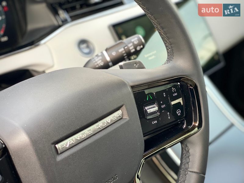 Внедорожник / Кроссовер Land Rover Range Rover Evoque 2024 в Киеве