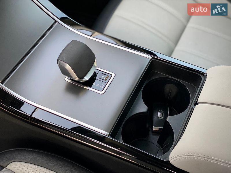 Внедорожник / Кроссовер Land Rover Range Rover Evoque 2024 в Киеве