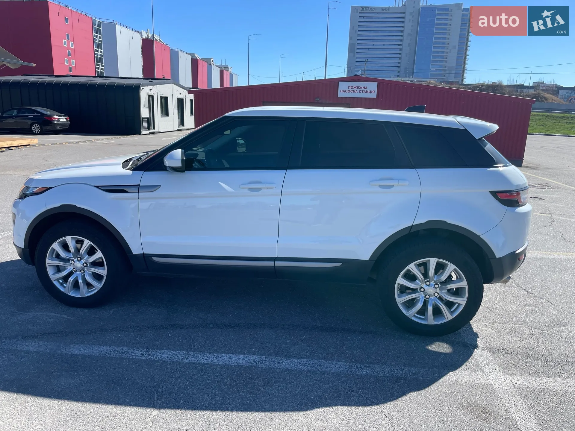 2017 Land Rover Range Rover Evoque - мініатюра 8